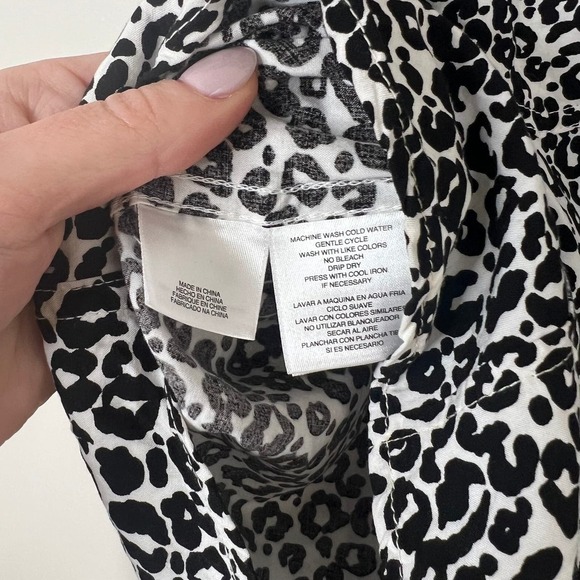 Jones New York Animal Print Plus Size Button Down Loose Flowy Blouse Top Sz 3X - Picture 10 of 13